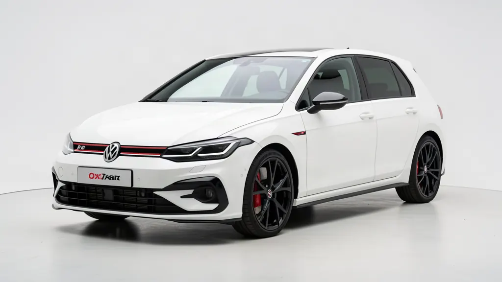2021 Volkswagen Golf R-Line view 3